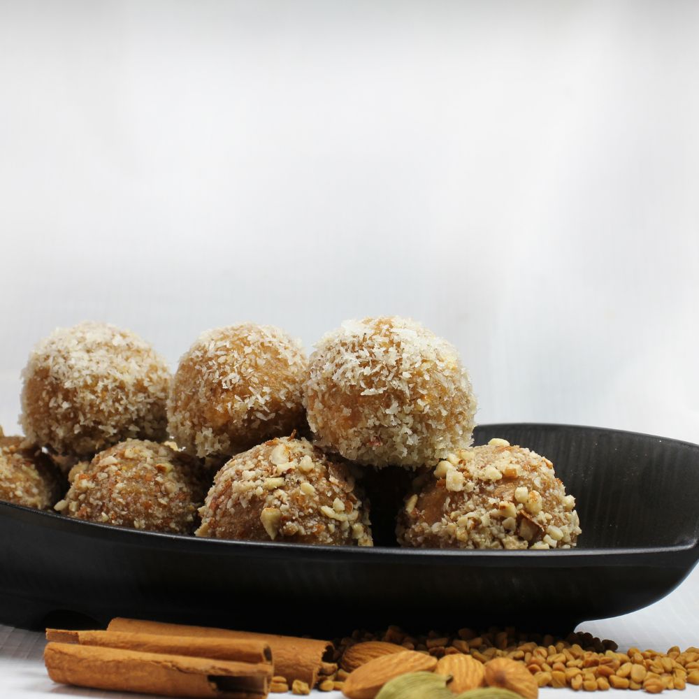 Gond Laddu